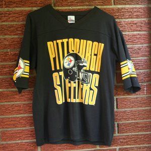 Vintage Garan Pittsburgh Steelers NFL V-Neck 3/4 Sleeve T-Shirt